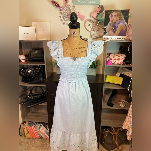 Lauren conrad NWOT baby blue lace dress size medium - Picture 5 of 16